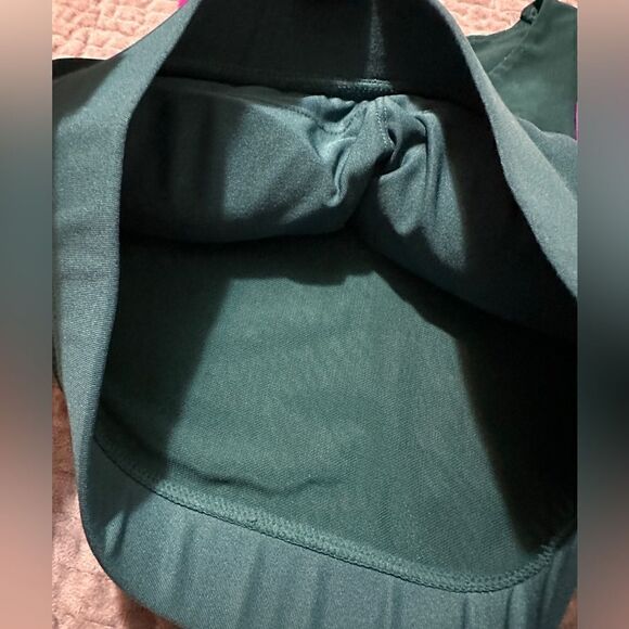 MPG sport high neck mesh sports bra & cut-outs; high compression Green/p… - Picture 8 of 15